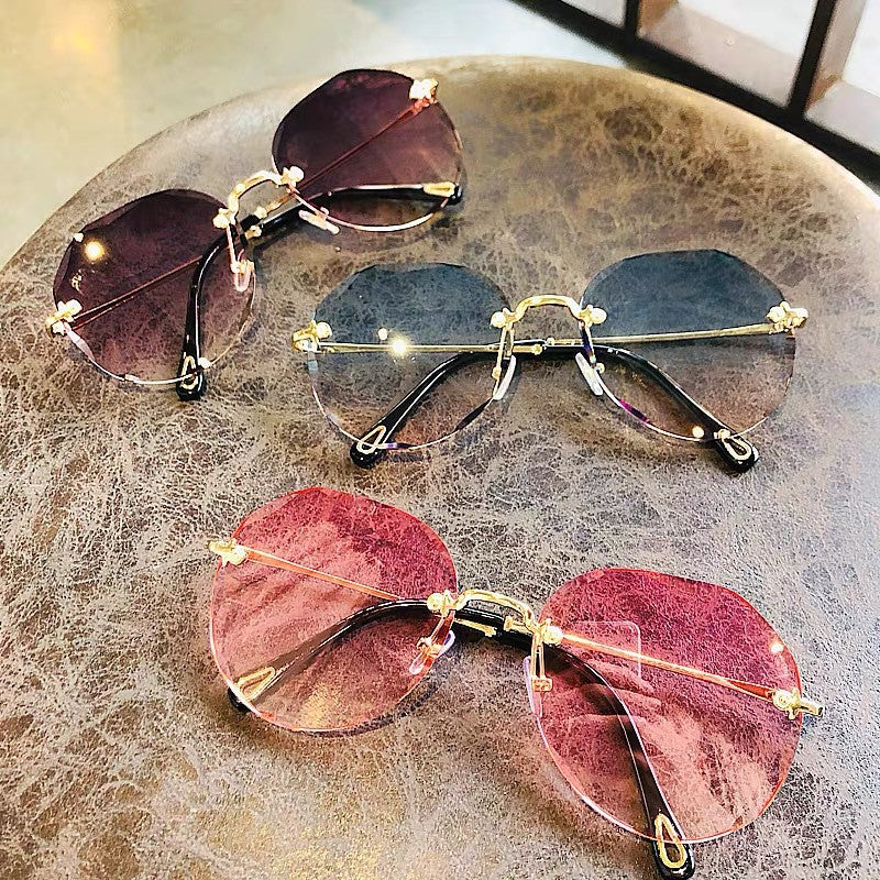 Women's Cat Eye Rimless Gold Metal Sunglasses with Gradient PC UV Protection Lenses