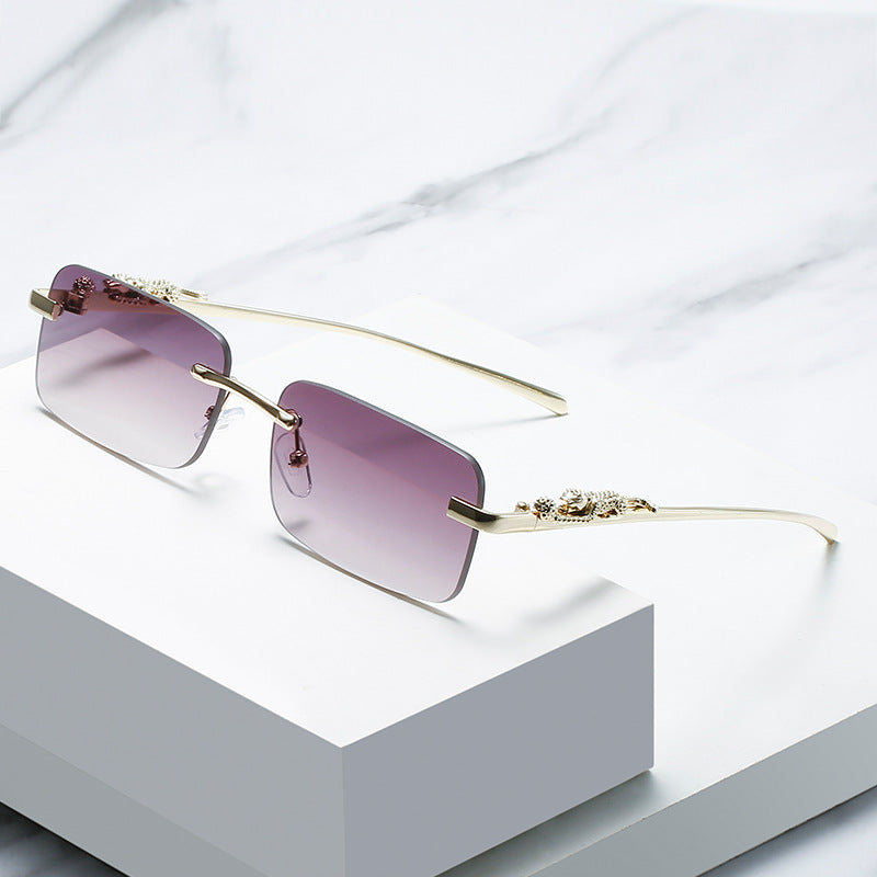Men And Women Fashion Simple Rectangular Rimless Sunglasses UV400 Protection Gold Frame Gradient Lenses