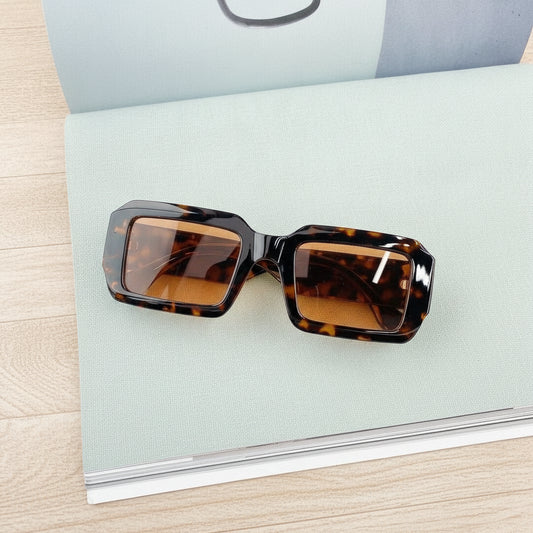 Rectangular Oversized PC Sunglasses Tortoiseshell Brown Unisex Fashion Outdoor Sports