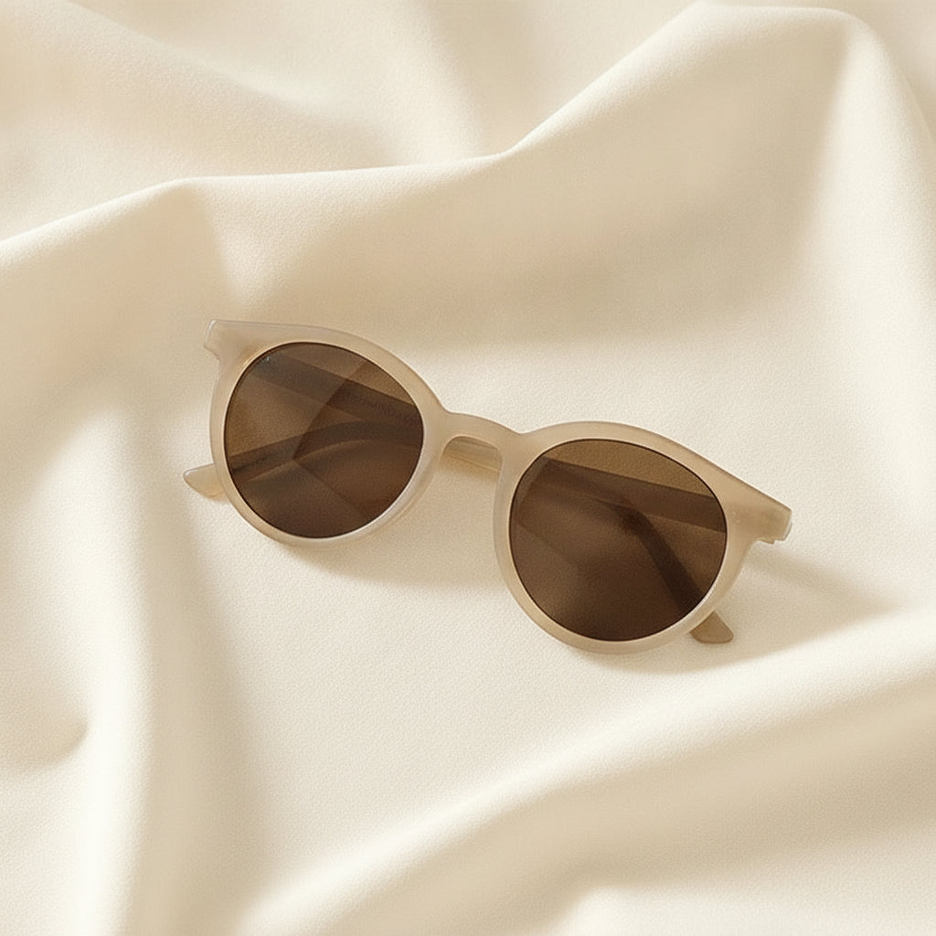 Men and women round sunglasses with UV400 protection PC frame resin lenses vintage style mirror finish, in Jelly