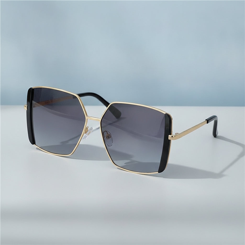 Double Eyebrow Square Sunglasses for Women, in Black frame grey chip