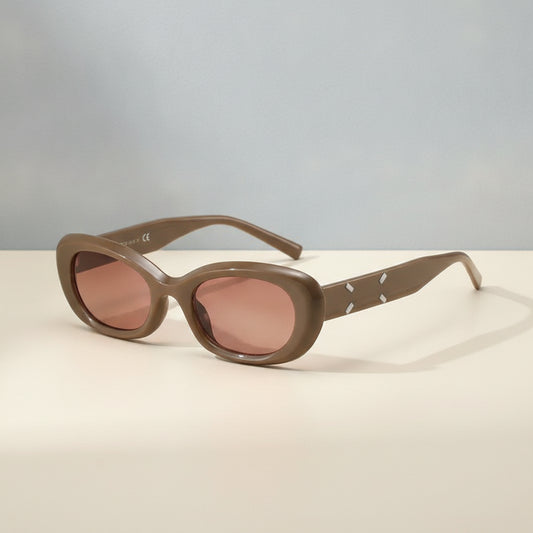 Oval Brown Plastic Retro Streetwear Sunglasses For Men And Women Outdoor Driving, in Tea Frame Red Slice